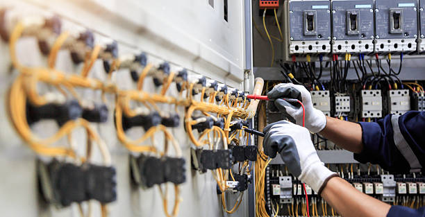 Professional Electrician technician working in Litchfield Beach, SC
